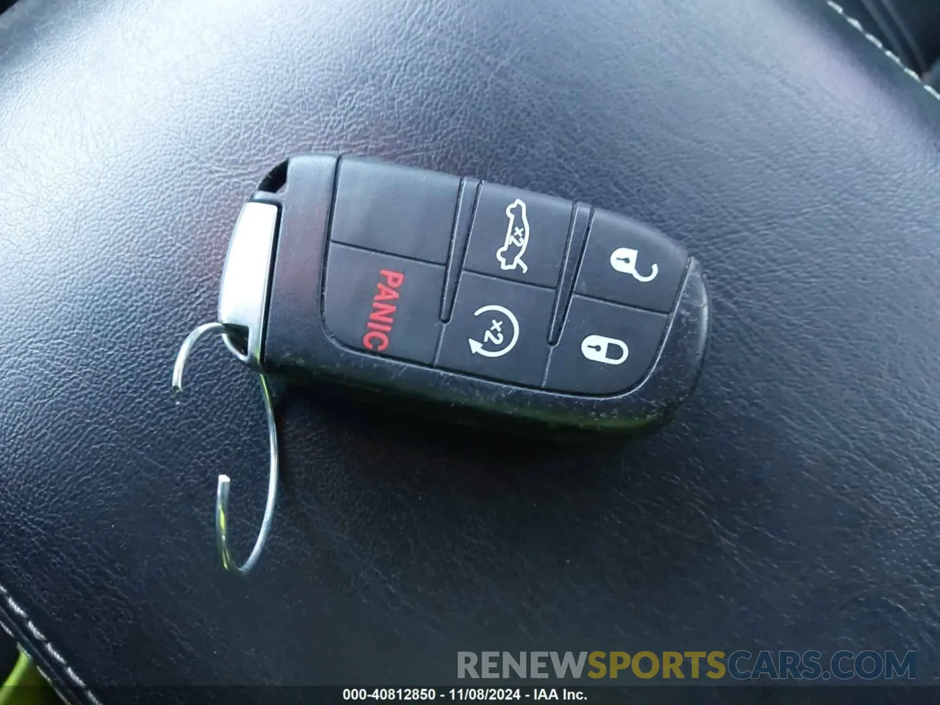 11 fotografías del automóvil dañado 2C3CCABG7MH505060 CHRYSLER 300 2021