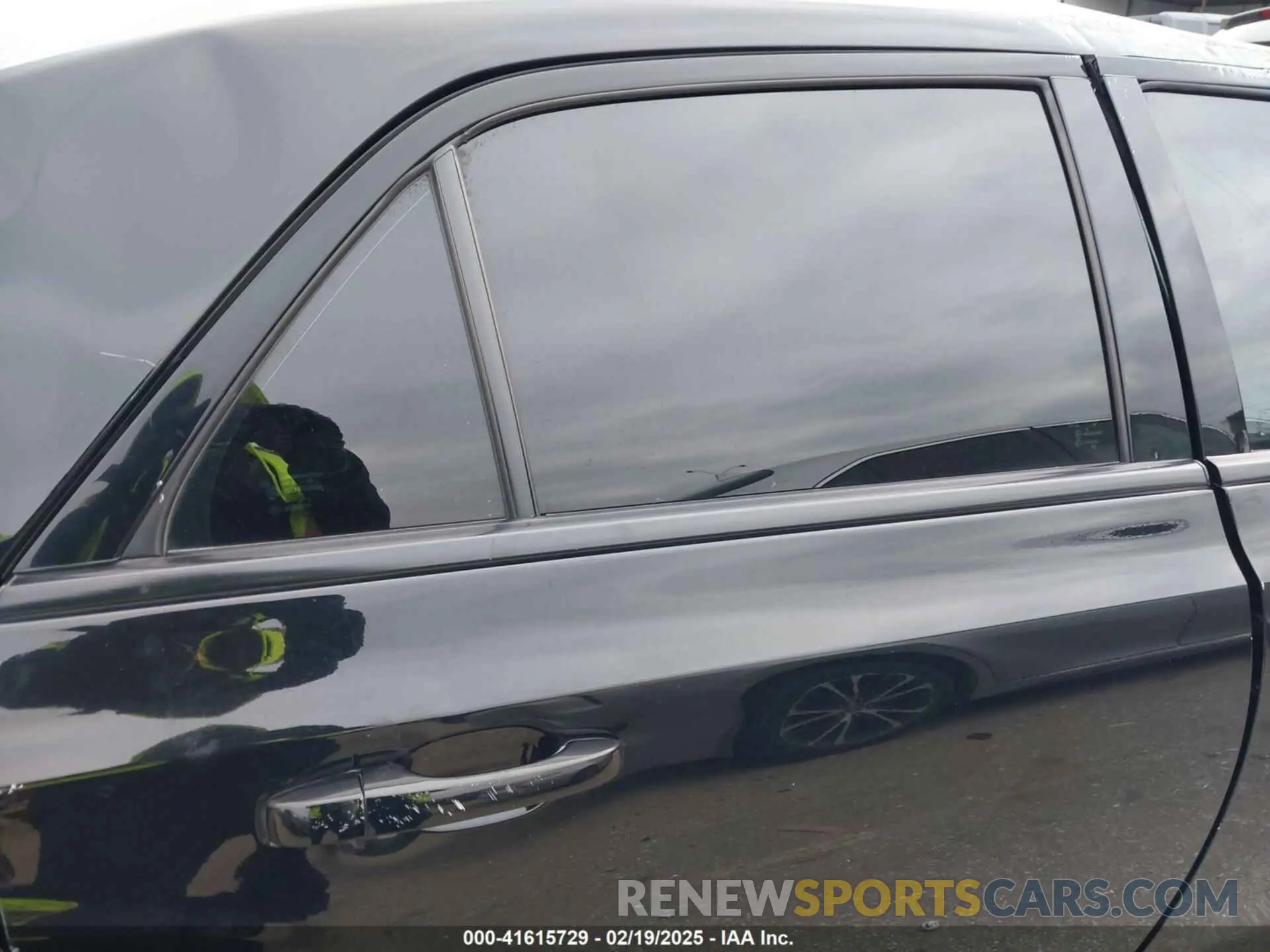 8 fotografías del automóvil dañado 2C3CCABG7MH545493 CHRYSLER 300 2021