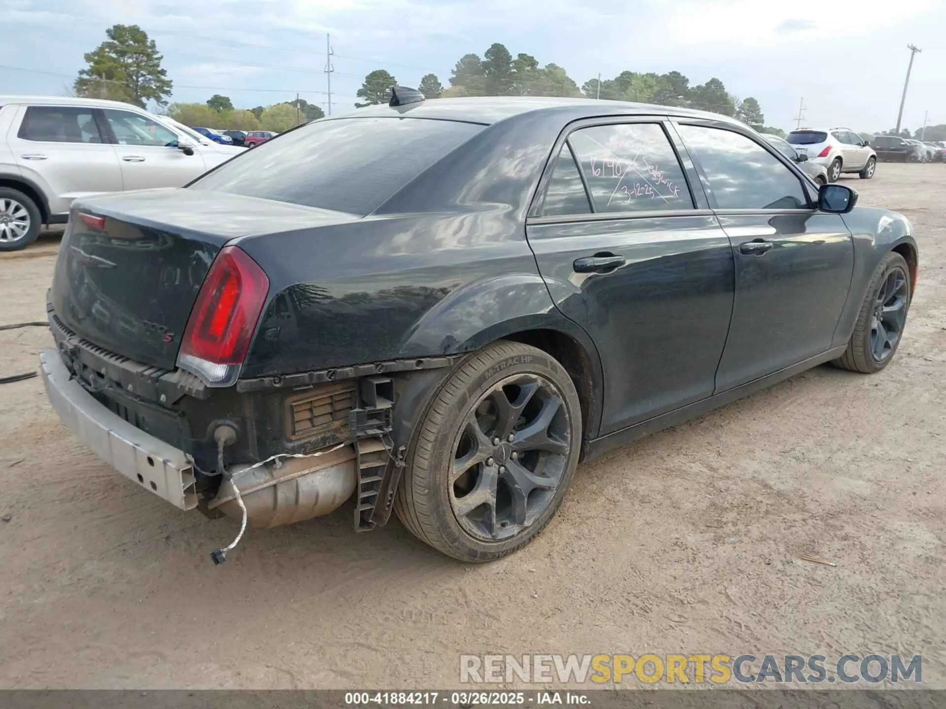 4 fotografías del automóvil dañado 2C3CCABG7MH549835 CHRYSLER 300 2021