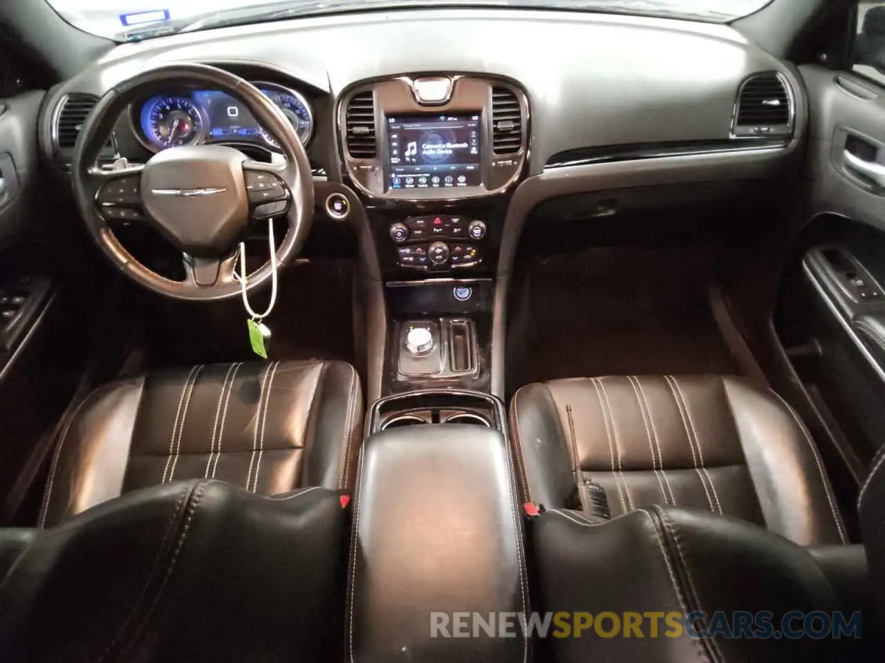 8 fotografías del automóvil dañado 2C3CCABG8MH520182 CHRYSLER 300 2021