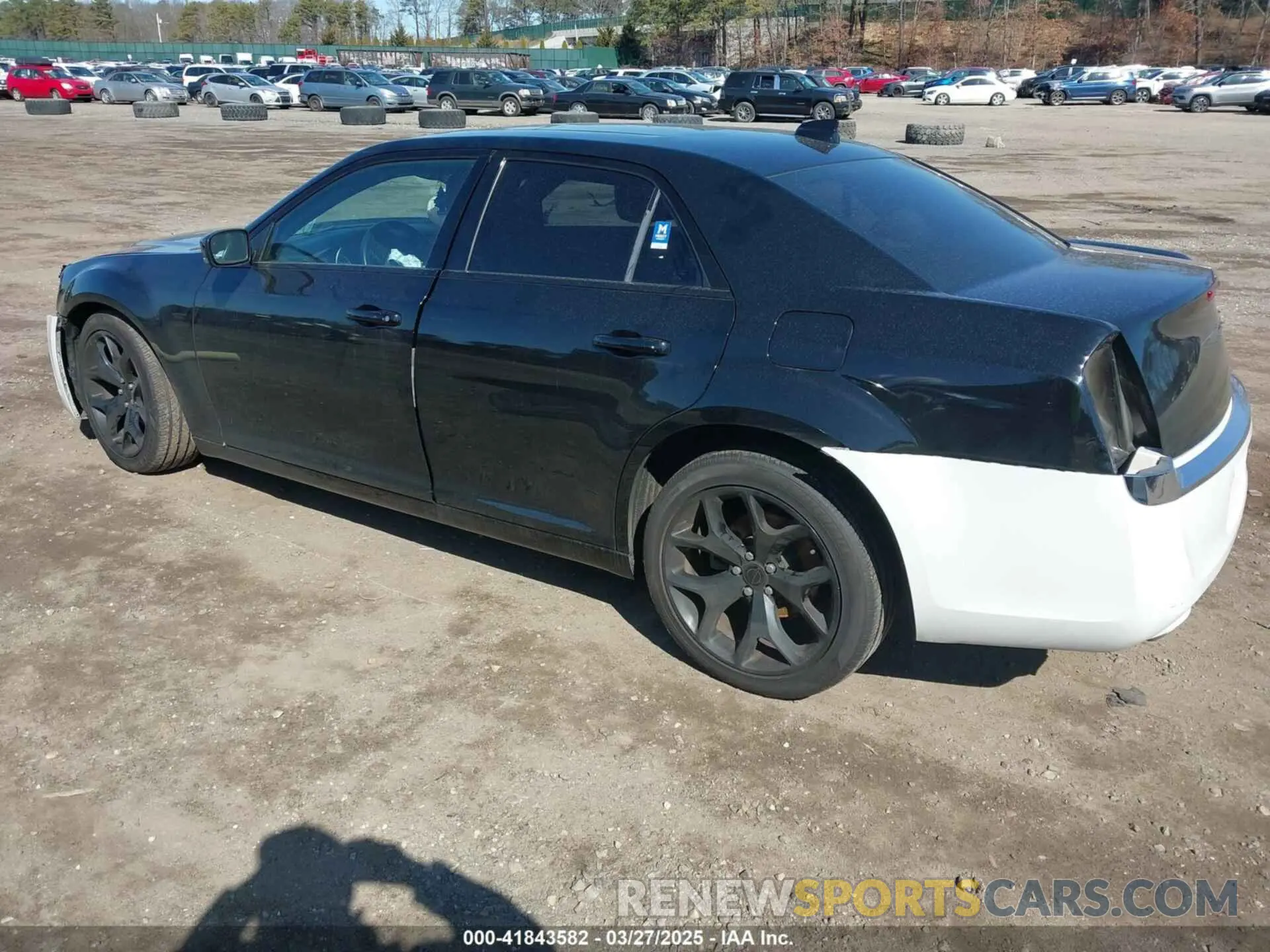 3 fotografías del automóvil dañado 2C3CCABG8MH606625 CHRYSLER 300 2021