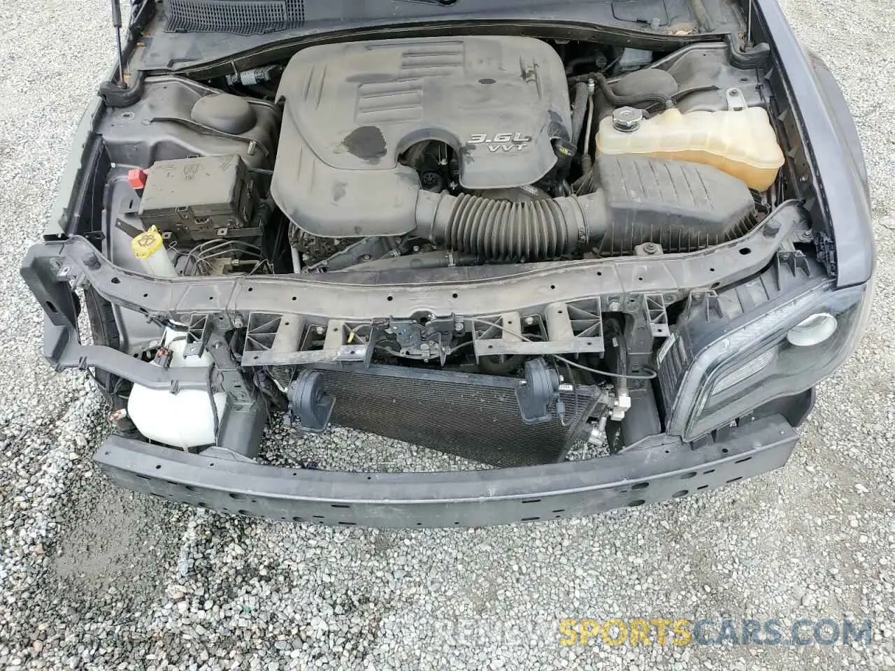 11 fotografías del automóvil dañado 2C3CCABGXMH550011 CHRYSLER 300 2021