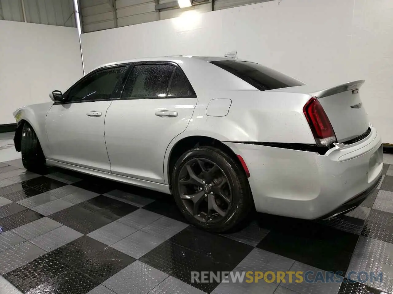 2 fotografías del automóvil dañado 2C3CCABT9MH507020 CHRYSLER 300 2021