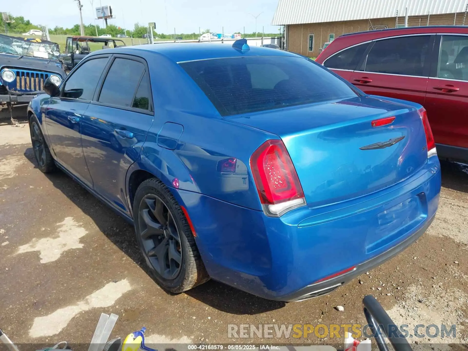 3 fotografías del automóvil dañado 2C3CCAAG1NH139499 CHRYSLER 300 2022