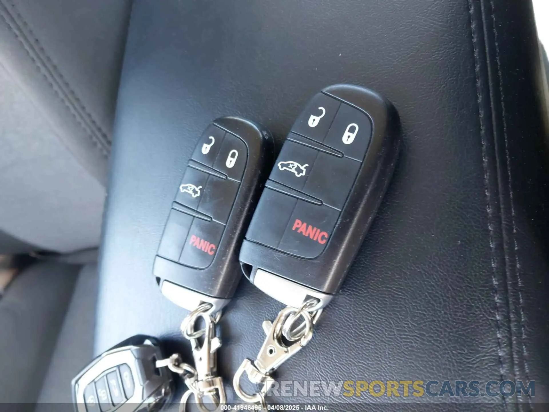 11 fotografías del automóvil dañado 2C3CCAAG6NH203763 CHRYSLER 300 2022