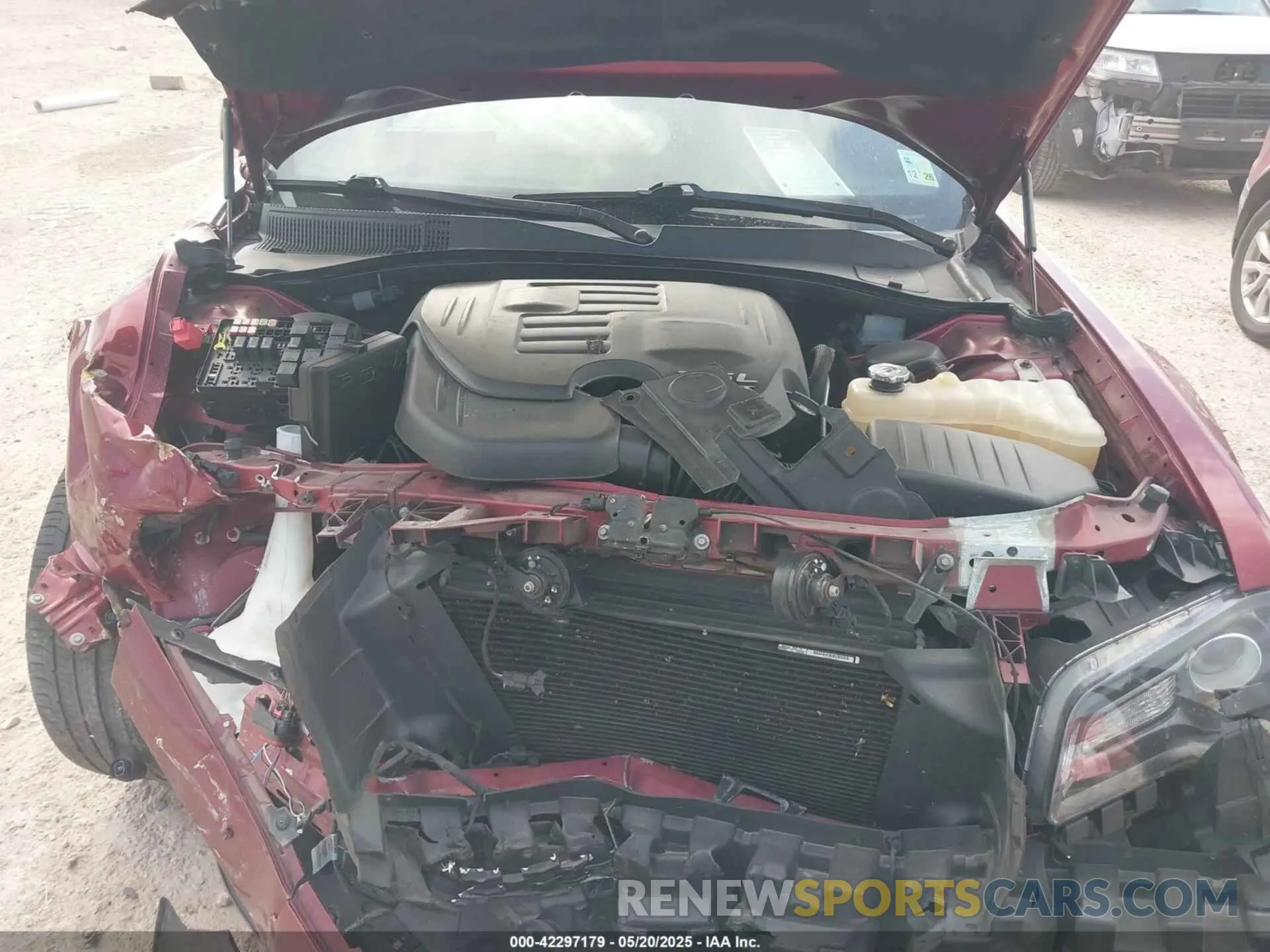10 fotografías del automóvil dañado 2C3CCABG3NH167612 CHRYSLER 300 2022