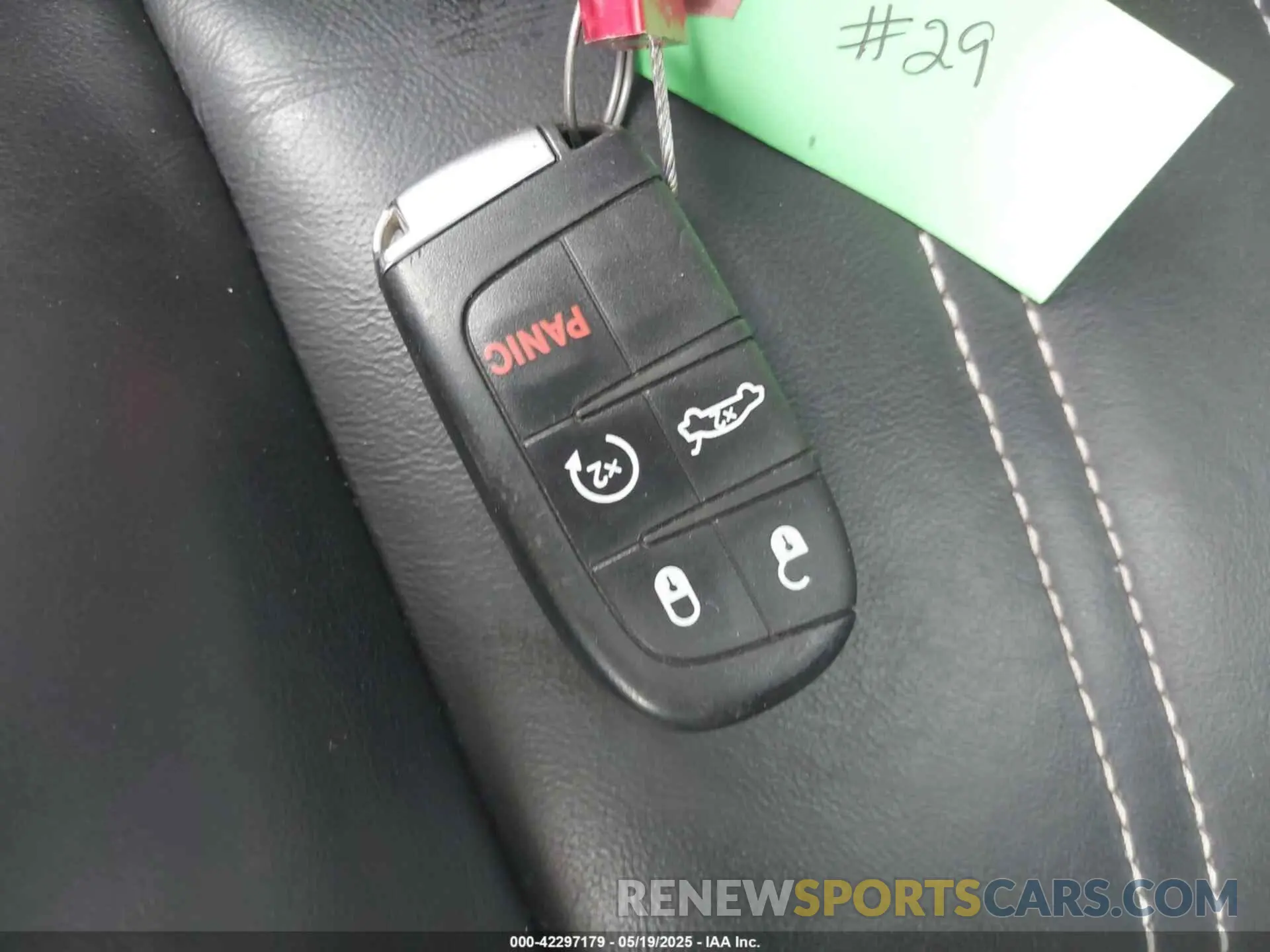 11 fotografías del automóvil dañado 2C3CCABG3NH167612 CHRYSLER 300 2022