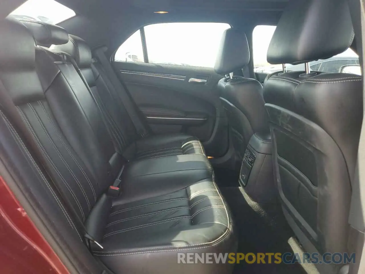 10 fotografías del automóvil dañado 2C3CCABG6NH167605 CHRYSLER 300 2022