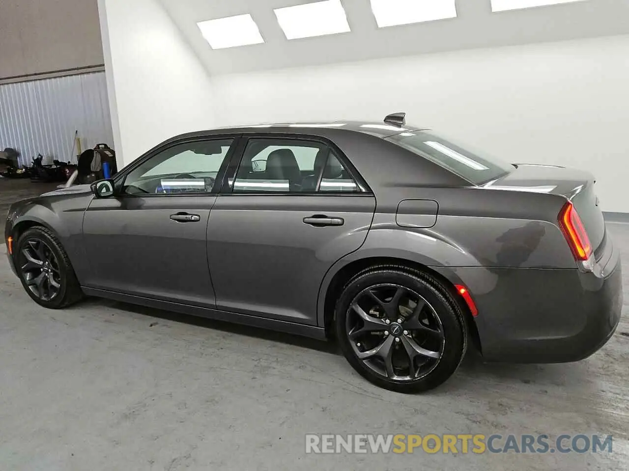 2 fotografías del automóvil dañado 2C3CCABG7NH154359 CHRYSLER 300 2022