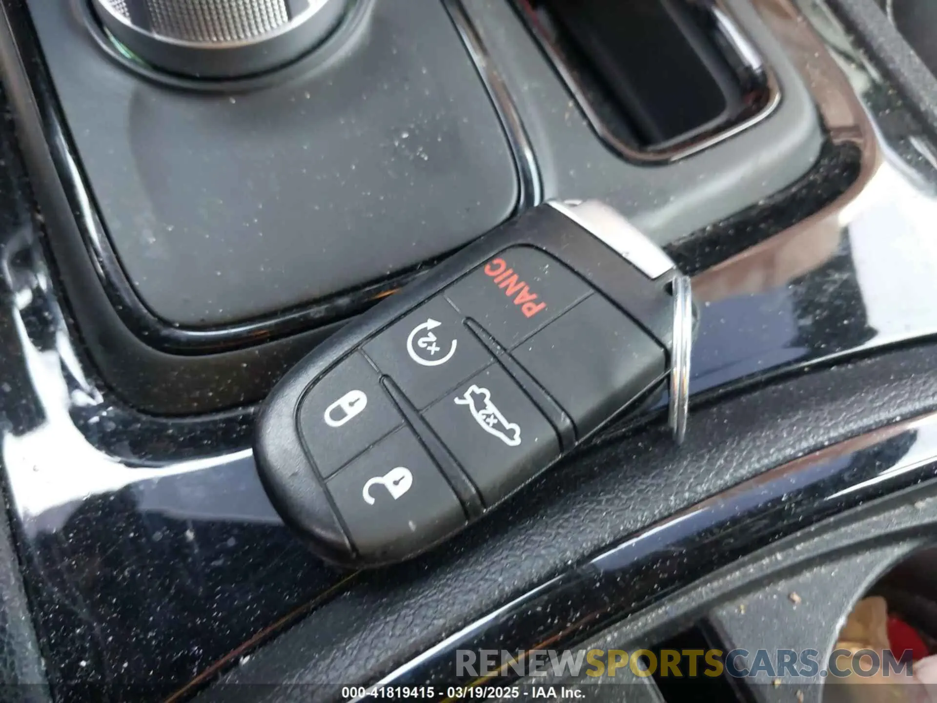 11 fotografías del automóvil dañado 2C3CCABG7NH225950 CHRYSLER 300 2022