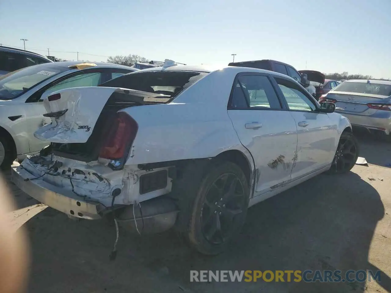 3 fotografías del automóvil dañado 2C3CCABG8NH245284 CHRYSLER 300 2022