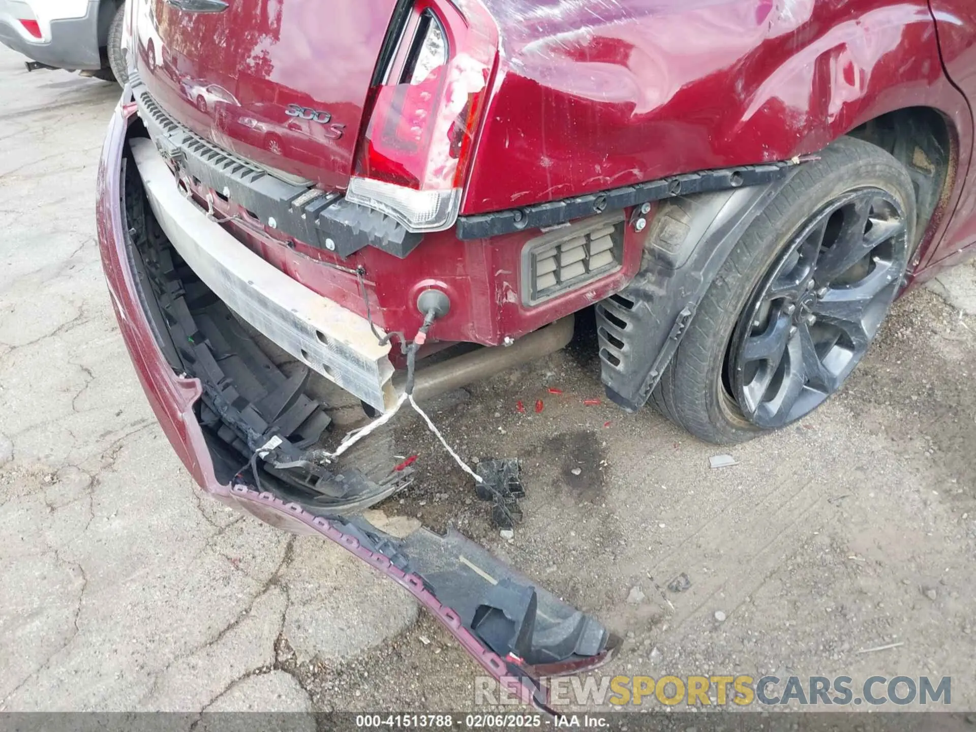 16 fotografías del automóvil dañado 2C3CCABG9NH123713 CHRYSLER 300 2022