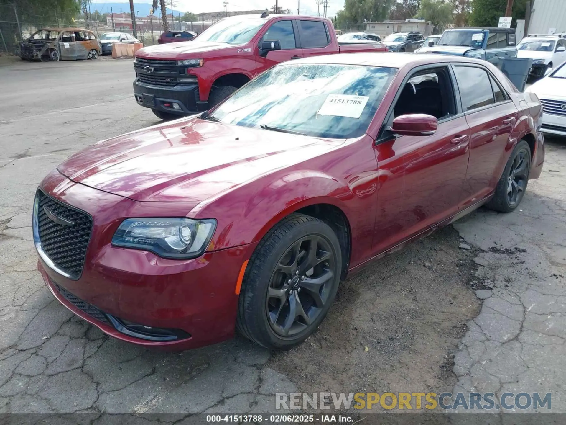 2 fotografías del automóvil dañado 2C3CCABG9NH123713 CHRYSLER 300 2022