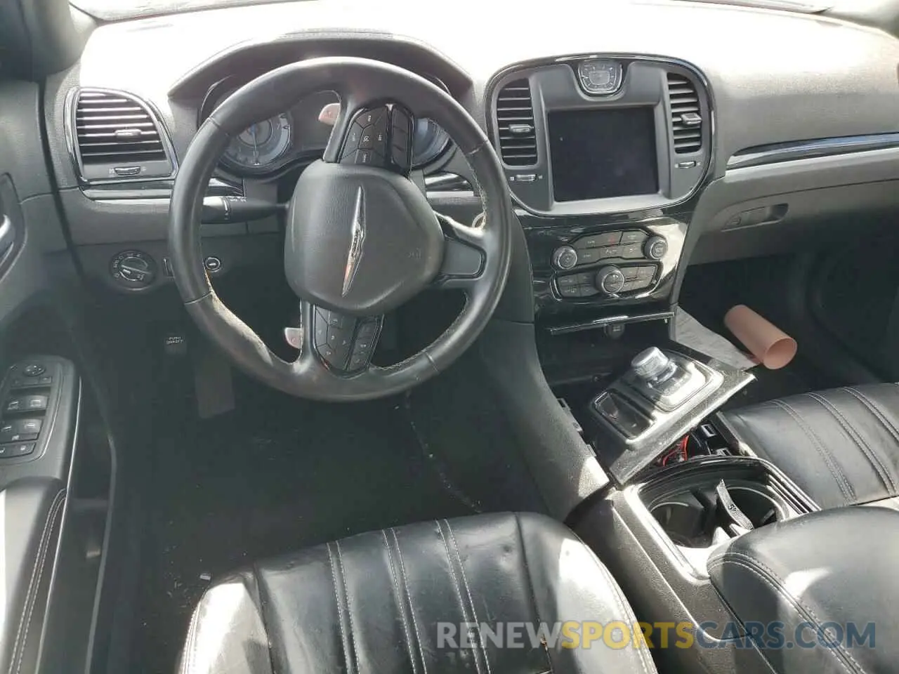 8 fotografías del automóvil dañado 2C3CCABG9NH187024 CHRYSLER 300 2022