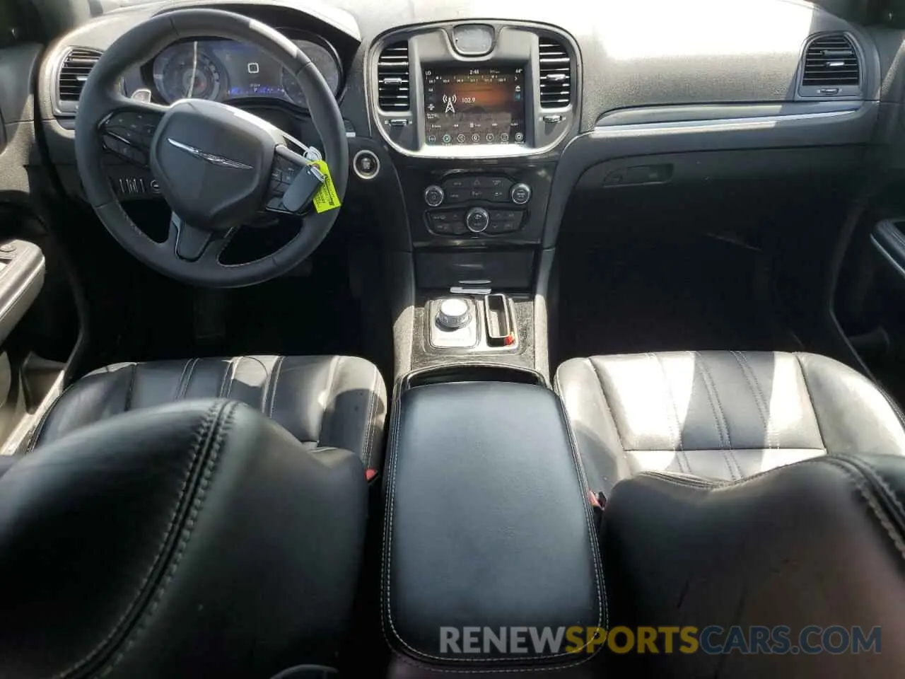 8 fotografías del automóvil dañado 2C3CCABG9NH249098 CHRYSLER 300 2022