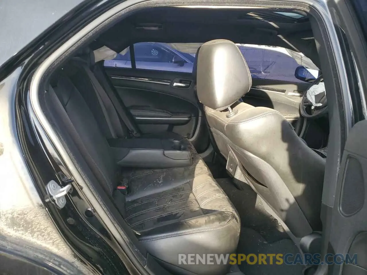 10 fotografías del automóvil dañado 2C3CCABT5NH150873 CHRYSLER 300 2022