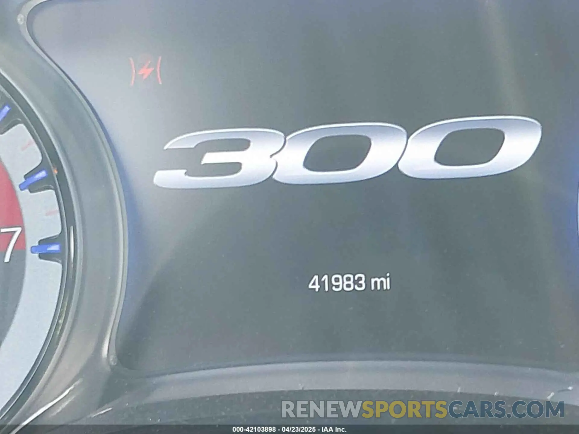16 fotografías del automóvil dañado 2C3CCABT9NH193709 CHRYSLER 300 2022