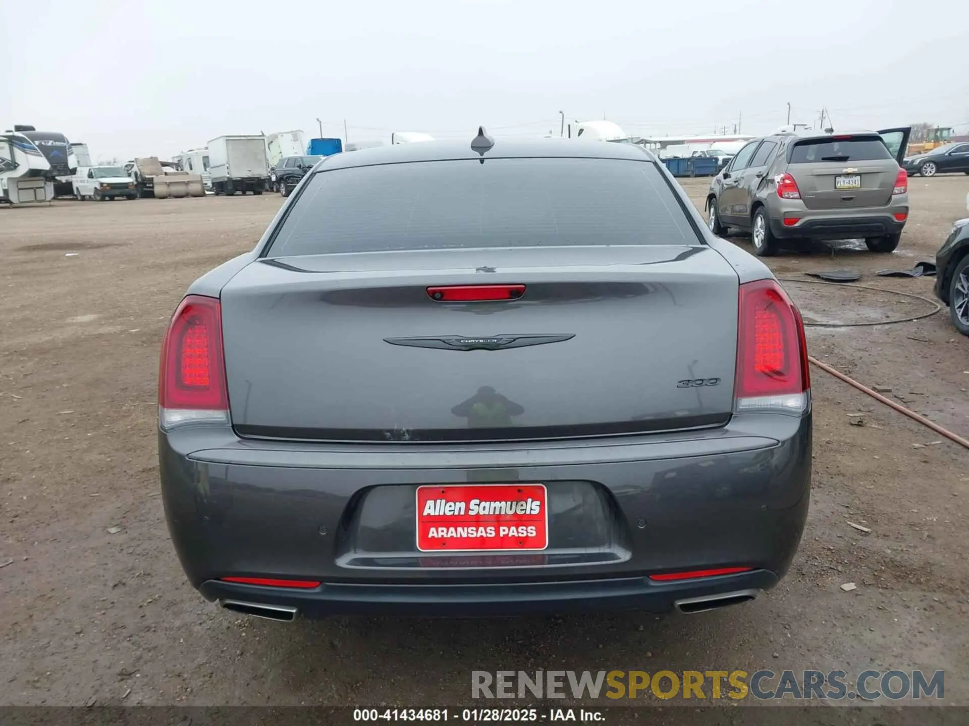 17 fotografías del automóvil dañado 2C3CCADG5NH131160 CHRYSLER 300 2022