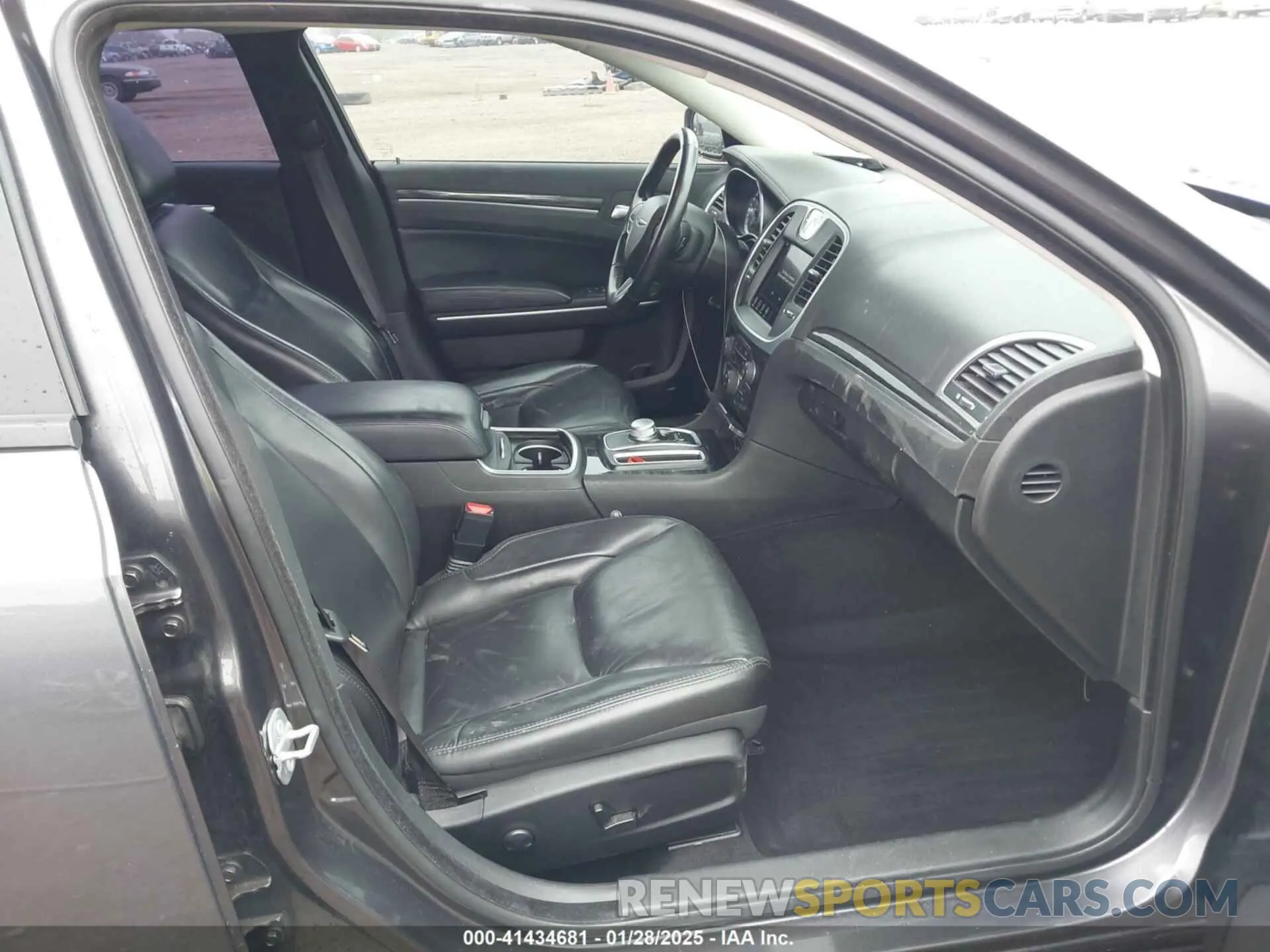 5 fotografías del automóvil dañado 2C3CCADG5NH131160 CHRYSLER 300 2022