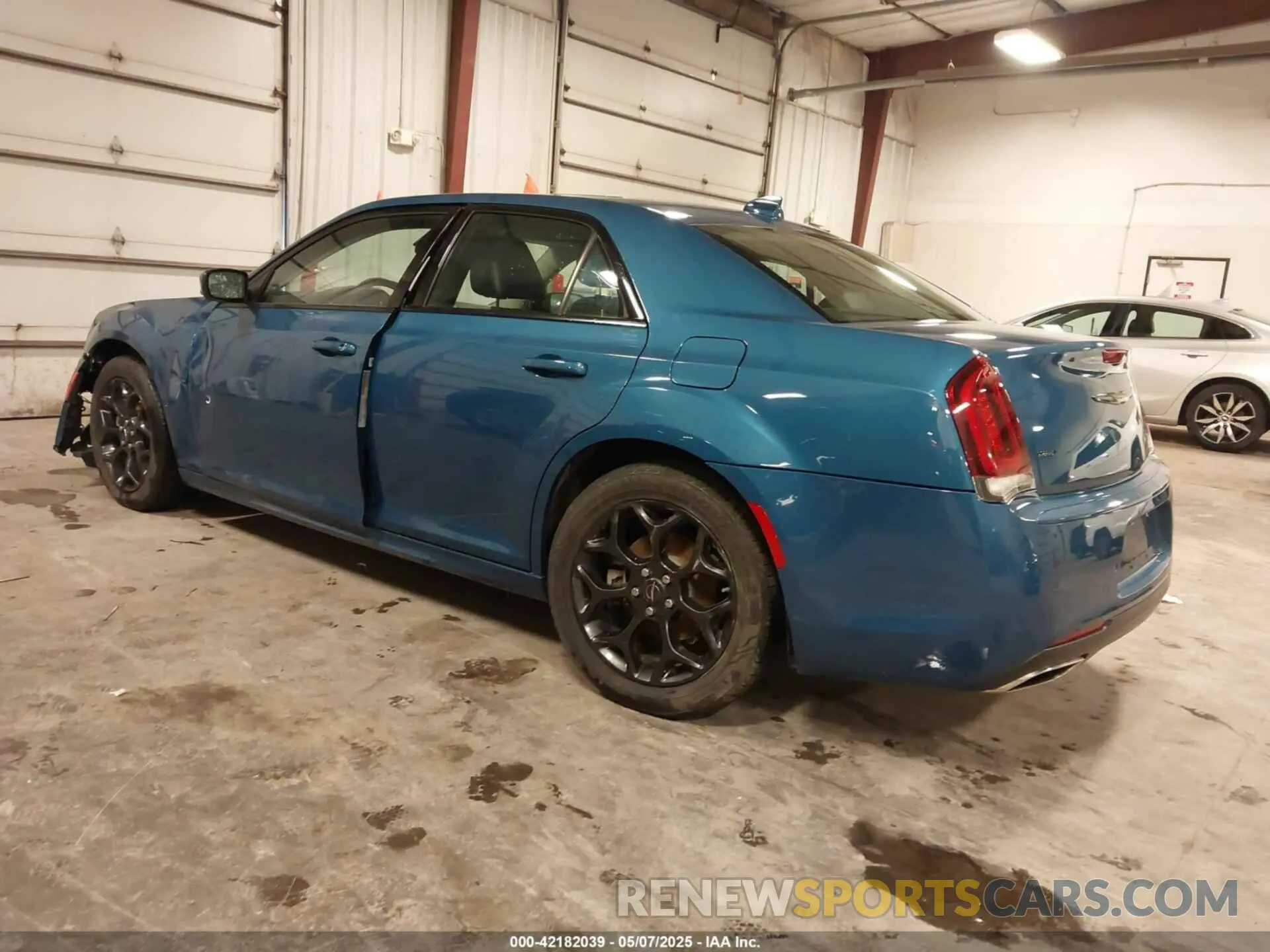 3 fotografías del automóvil dañado 2C3CCASG5NH241600 CHRYSLER 300 2022