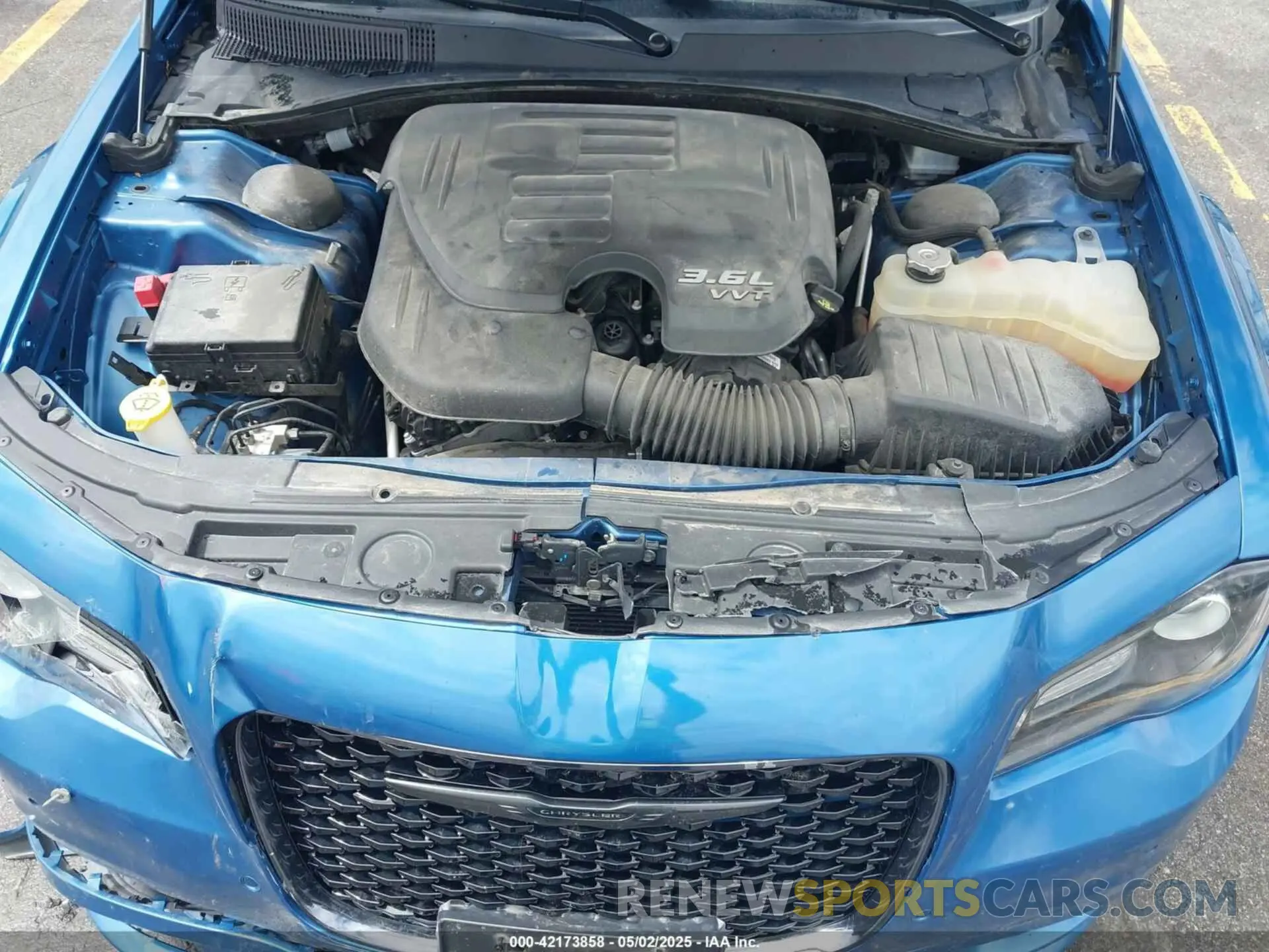 10 fotografías del automóvil dañado 2C3CCASG7NH134595 CHRYSLER 300 2022