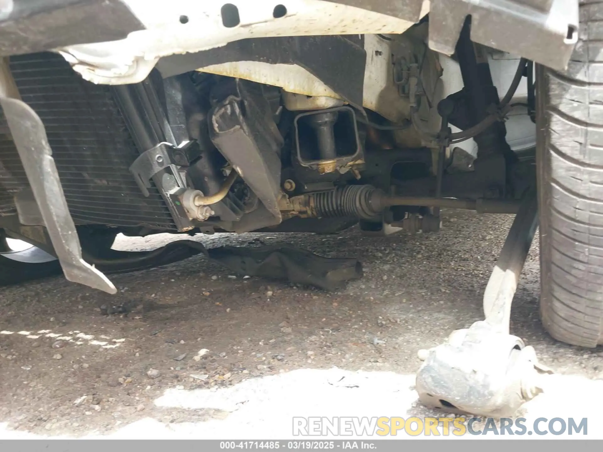 18 fotografías del automóvil dañado 2C3CCAAGXPH664953 CHRYSLER 300 2023