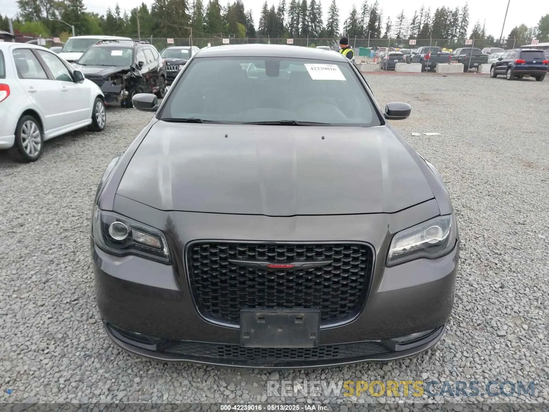 12 fotografías del automóvil dañado 2C3CCABG1PH561239 CHRYSLER 300 2023