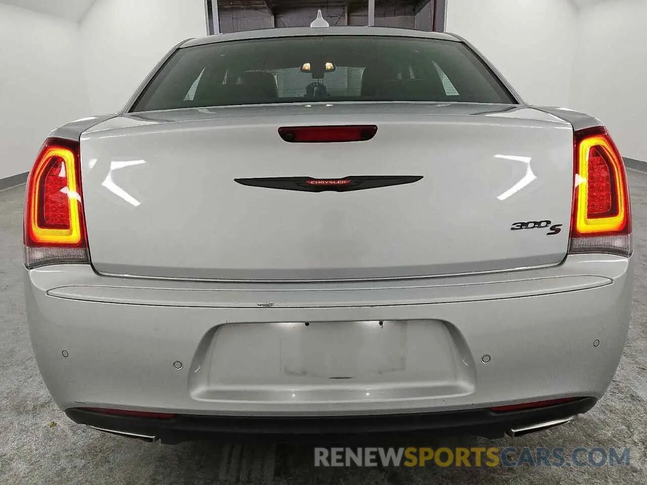 6 fotografías del automóvil dañado 2C3CCABG2PH633291 CHRYSLER 300 2023