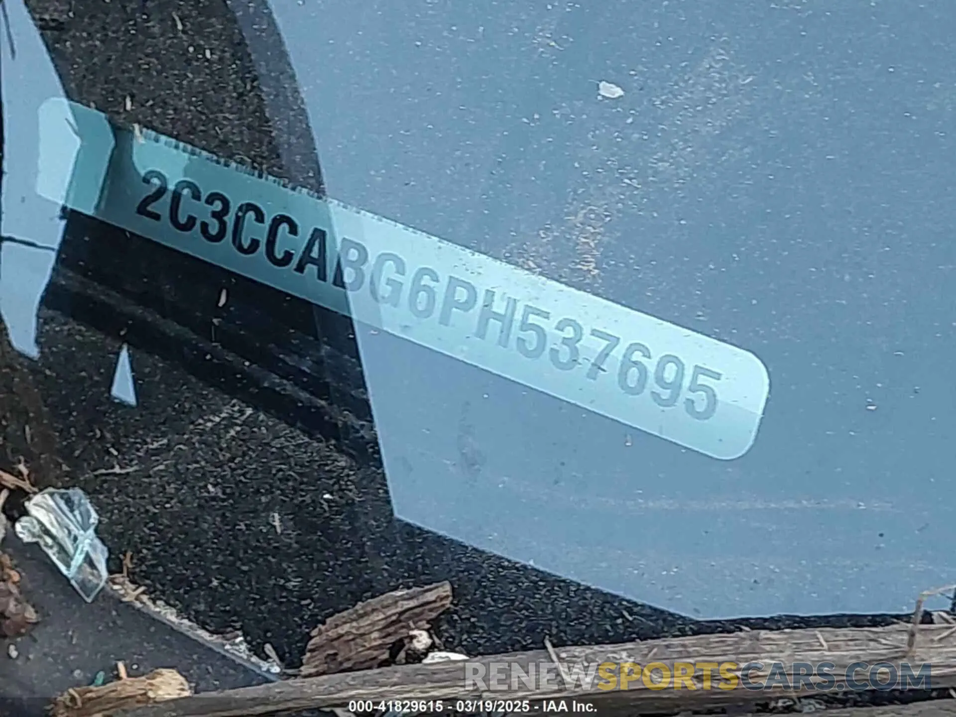 9 fotografías del automóvil dañado 2C3CCABG6PH537695 CHRYSLER 300 2023