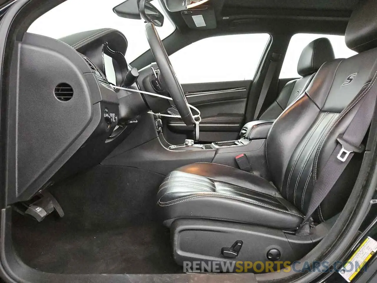 7 fotografías del automóvil dañado 2C3CCABG8PH633263 CHRYSLER 300 2023