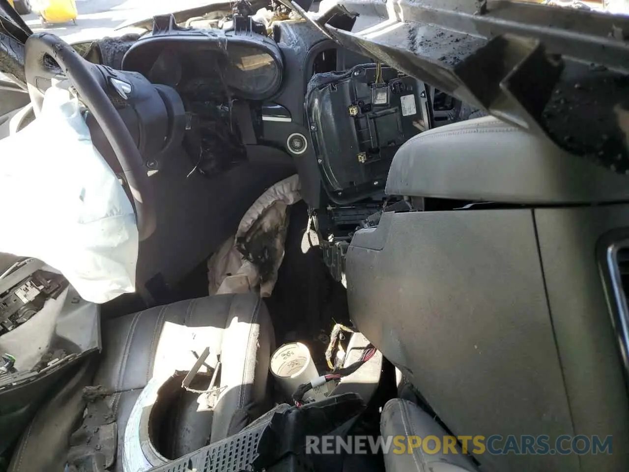 8 fotografías del automóvil dañado 2C3CCABGXPH633328 CHRYSLER 300 2023