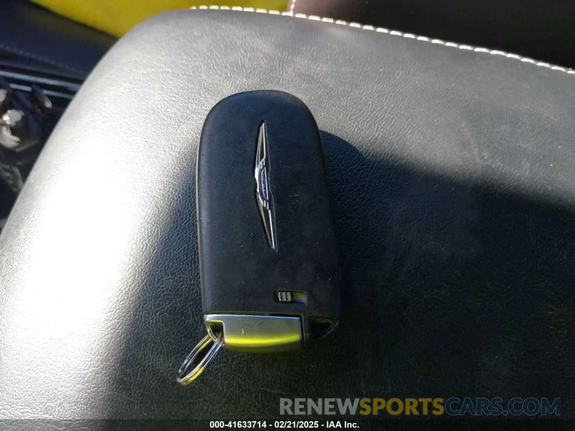 11 fotografías del automóvil dañado 2C3CCABTXPH636940 CHRYSLER 300 2023