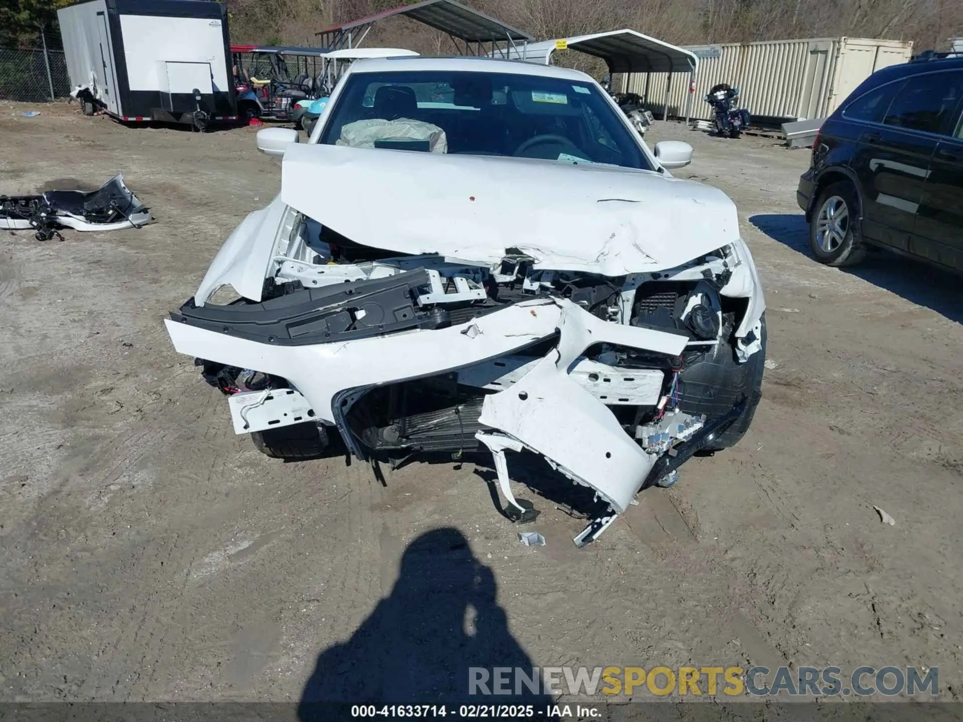 6 fotografías del automóvil dañado 2C3CCABTXPH636940 CHRYSLER 300 2023