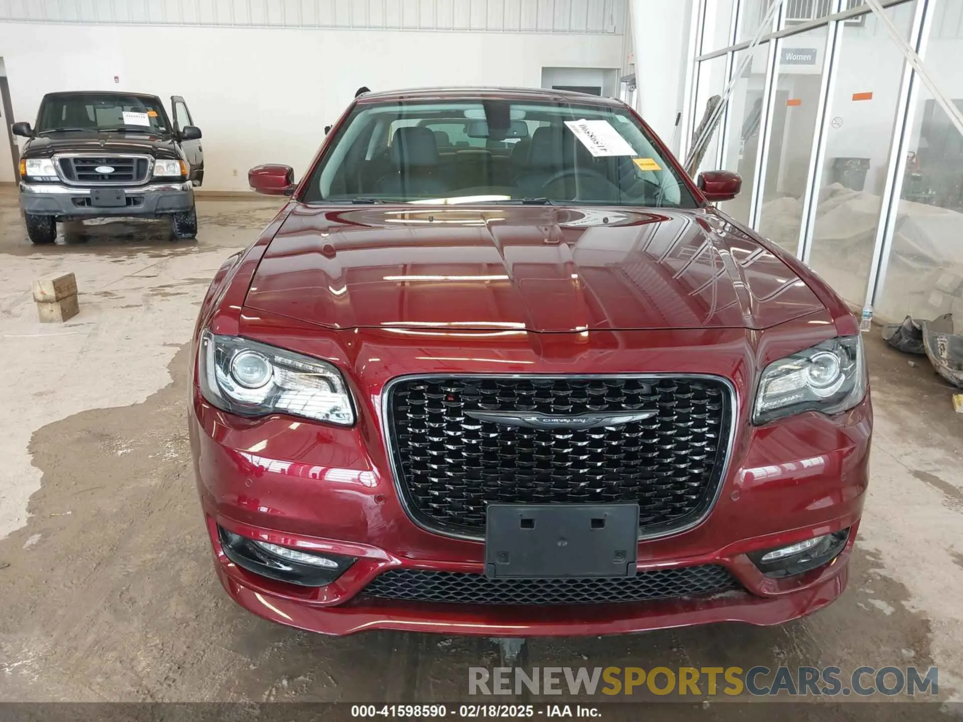 12 fotografías del automóvil dañado 2C3CCADG8PH538327 CHRYSLER 300 2023
