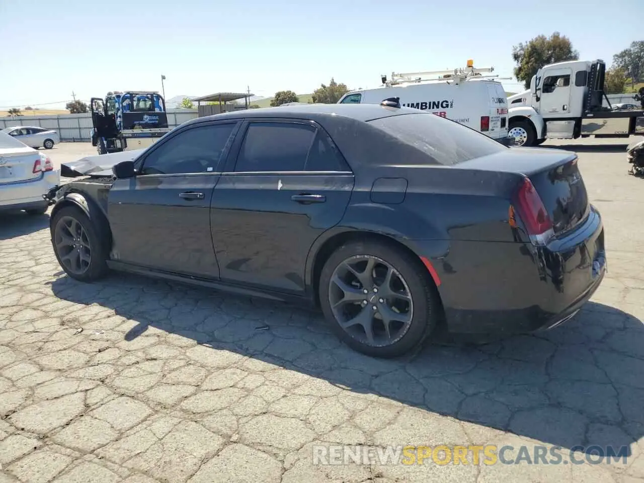 2 fotografías del automóvil dañado 2C3CCADG9PH565598 CHRYSLER 300 2023
