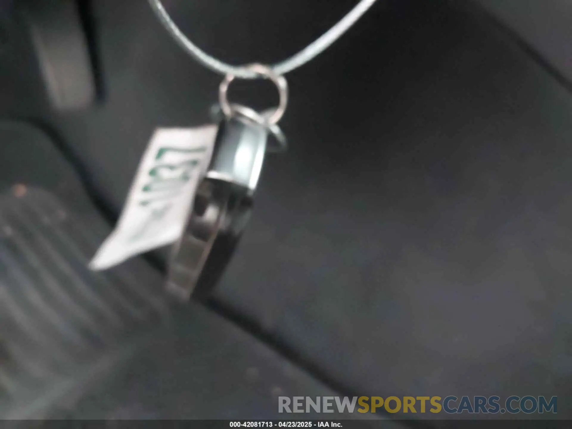 11 fotografías del automóvil dañado 2C3CCAPJ2PH500325 CHRYSLER 300 2023