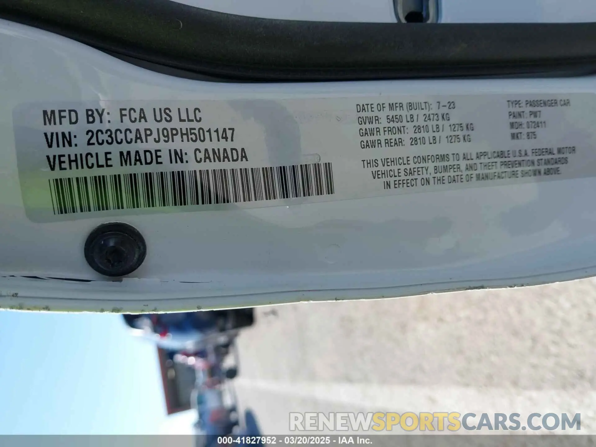 9 fotografías del automóvil dañado 2C3CCAPJ9PH501147 CHRYSLER 300 2023