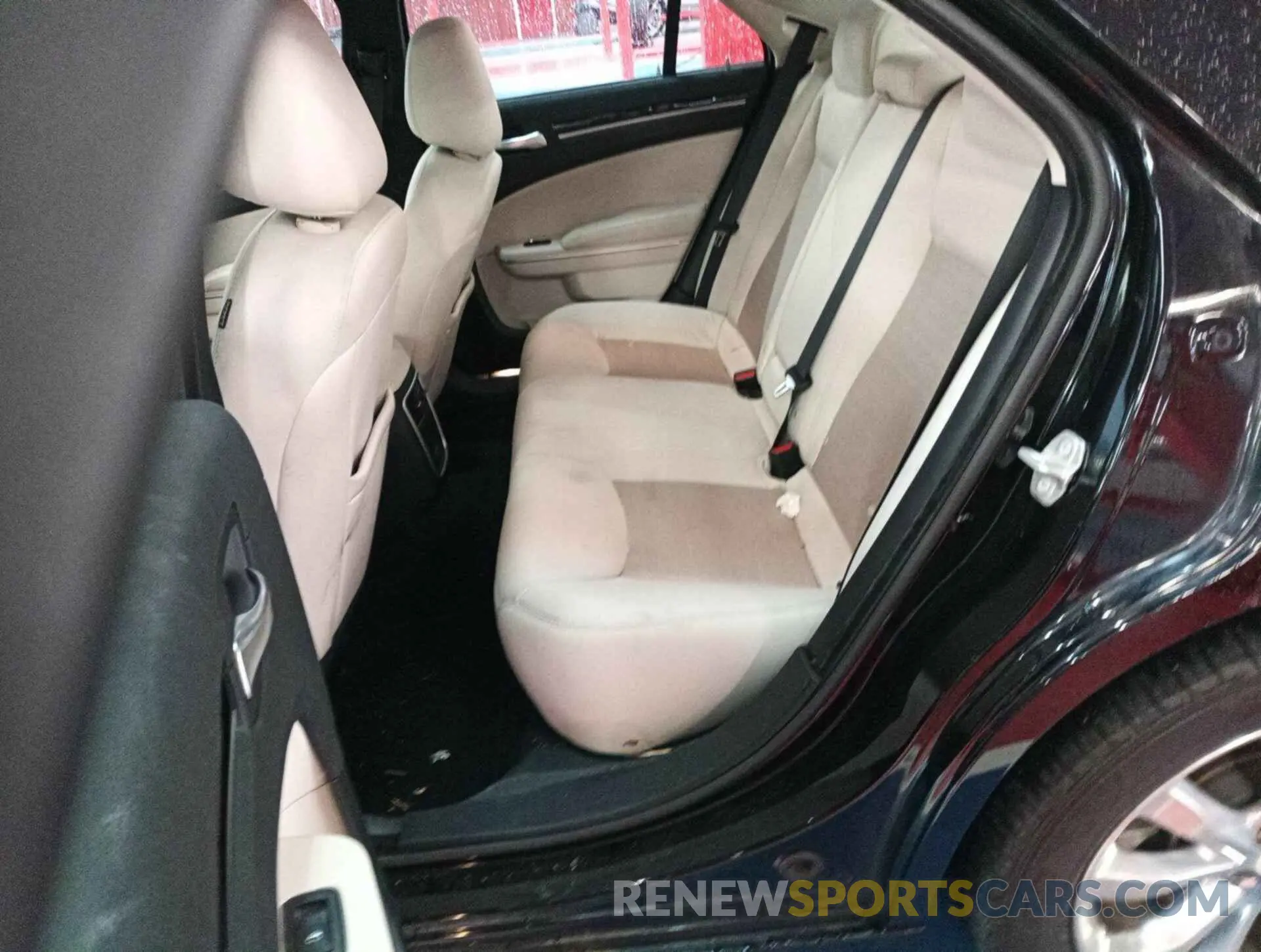11 fotografías del automóvil dañado 2C3CCARG1PH556323 CHRYSLER 300 2023