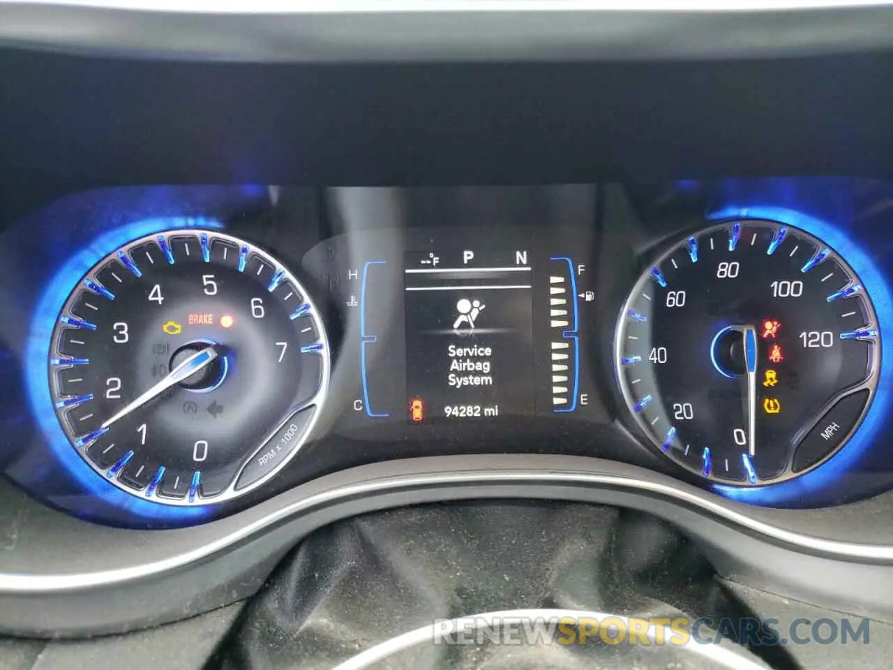 9 fotografías del automóvil dañado 2C4RC1BG5KR609236 CHRYSLER All Models 2019