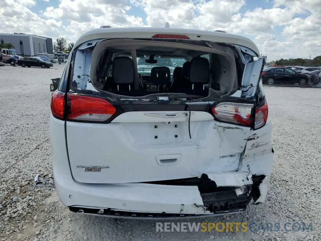 6 fotografías del automóvil dañado 2C4RC1GG8KR550661 CHRYSLER All Models 2019