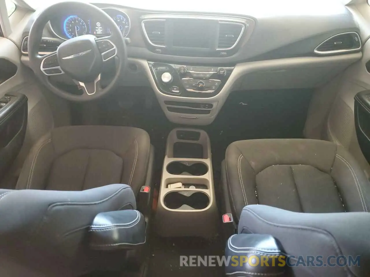 8 fotografías del automóvil dañado 2C4RC1AG0LR120651 CHRYSLER MINIVAN 2020