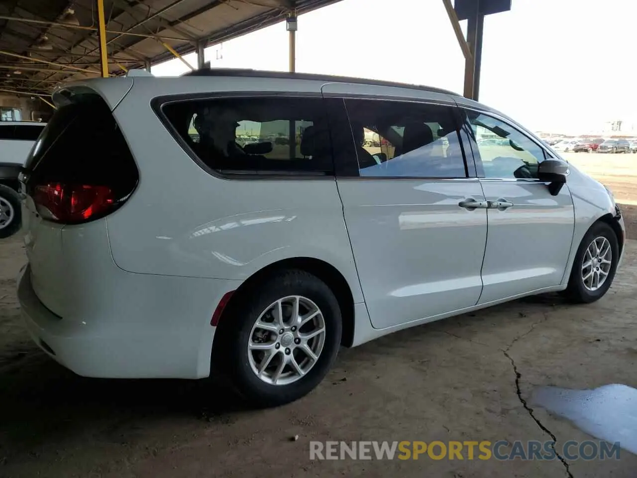 3 fotografías del automóvil dañado 2C4RC1DG0LR265538 CHRYSLER MINIVAN 2020