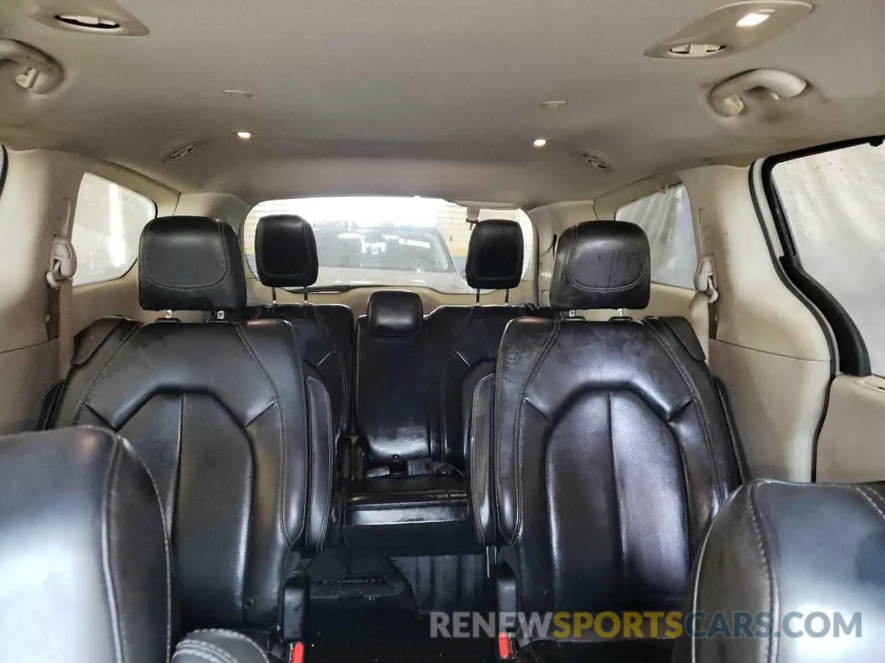 10 fotografías del automóvil dañado 2C4RC1DG1LR268285 CHRYSLER MINIVAN 2020