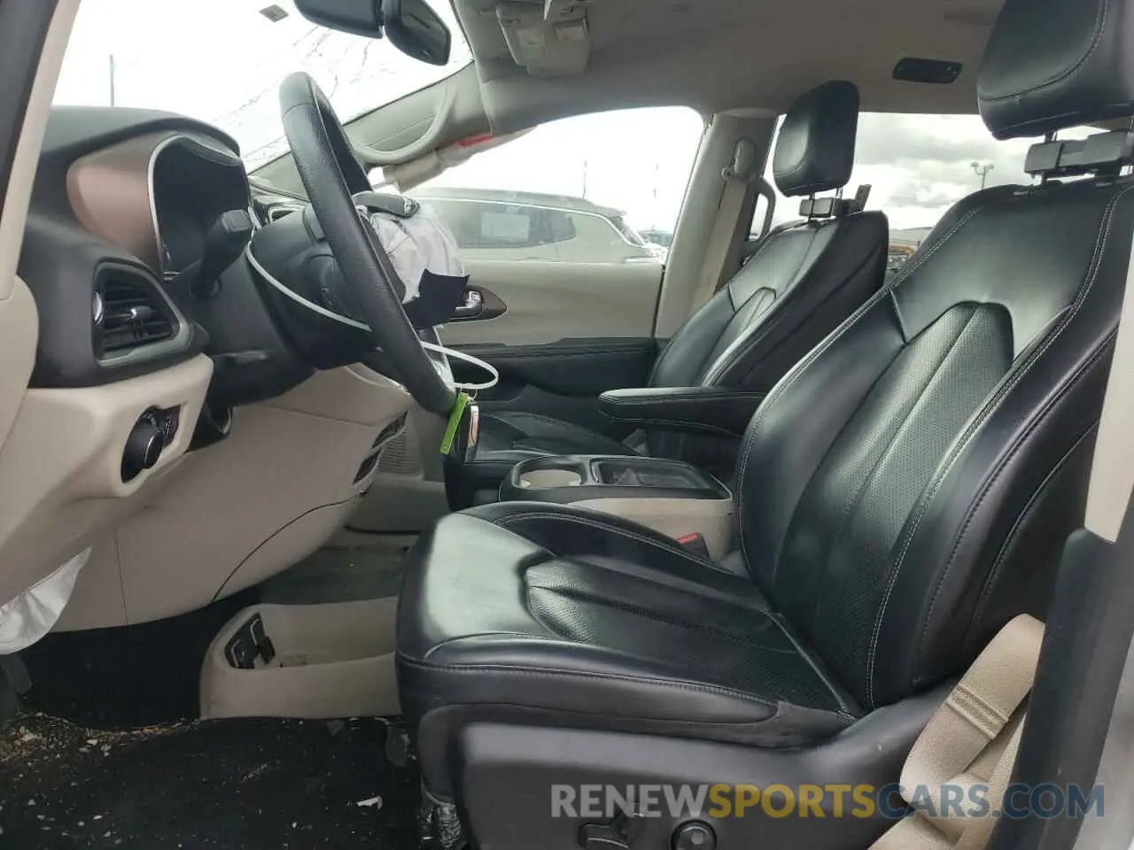 7 fotografías del automóvil dañado 2C4RC1DG6LR176444 CHRYSLER MINIVAN 2020