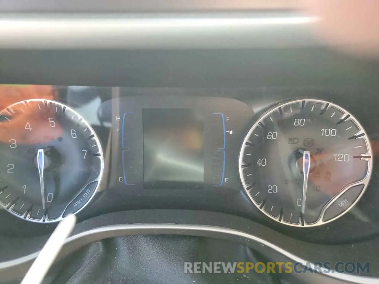 9 fotografías del automóvil dañado 2C4RC1DG8LR156664 CHRYSLER MINIVAN 2020