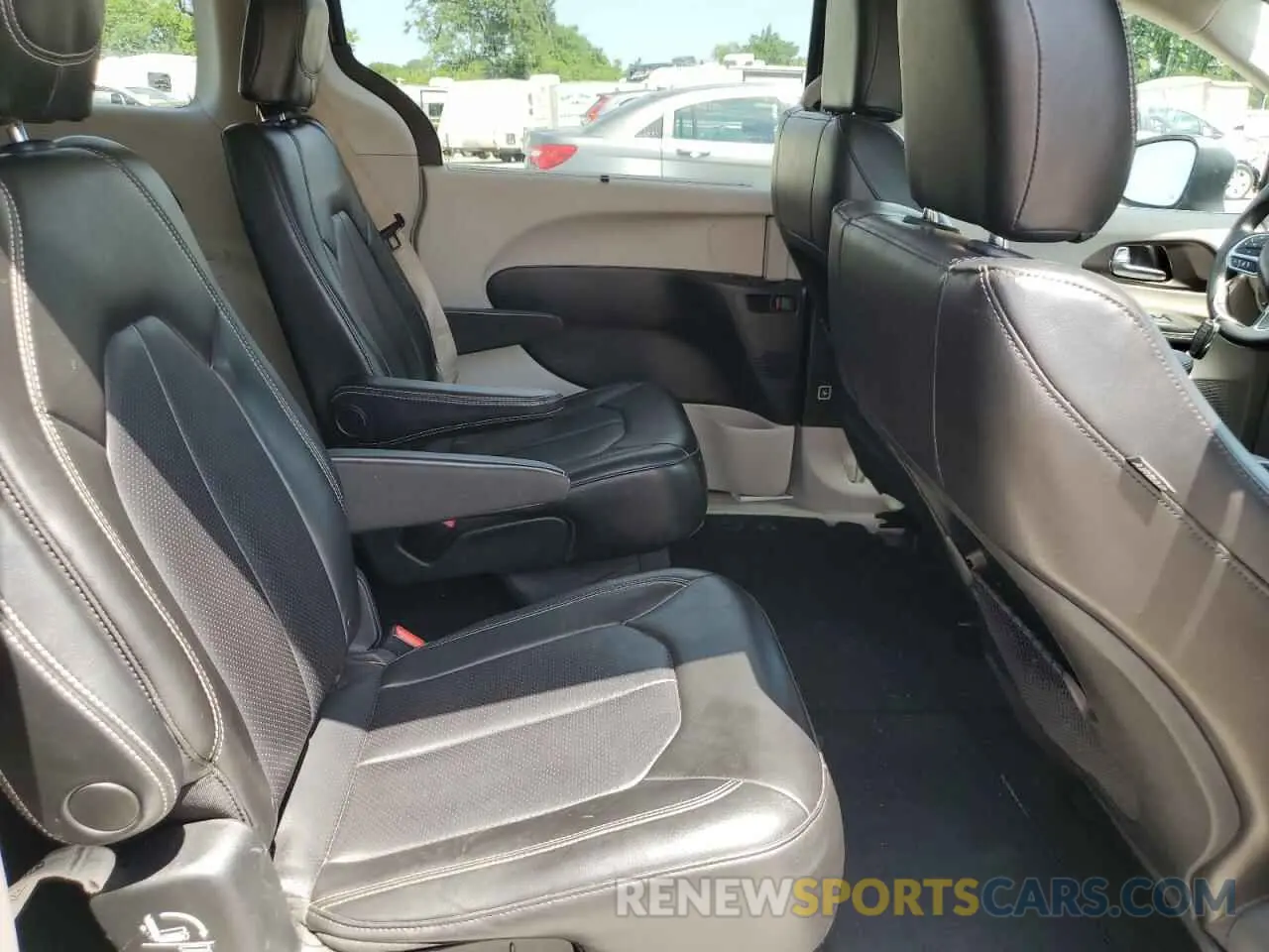 11 fotografías del automóvil dañado 2C4RC1DG9LR157824 CHRYSLER MINIVAN 2020