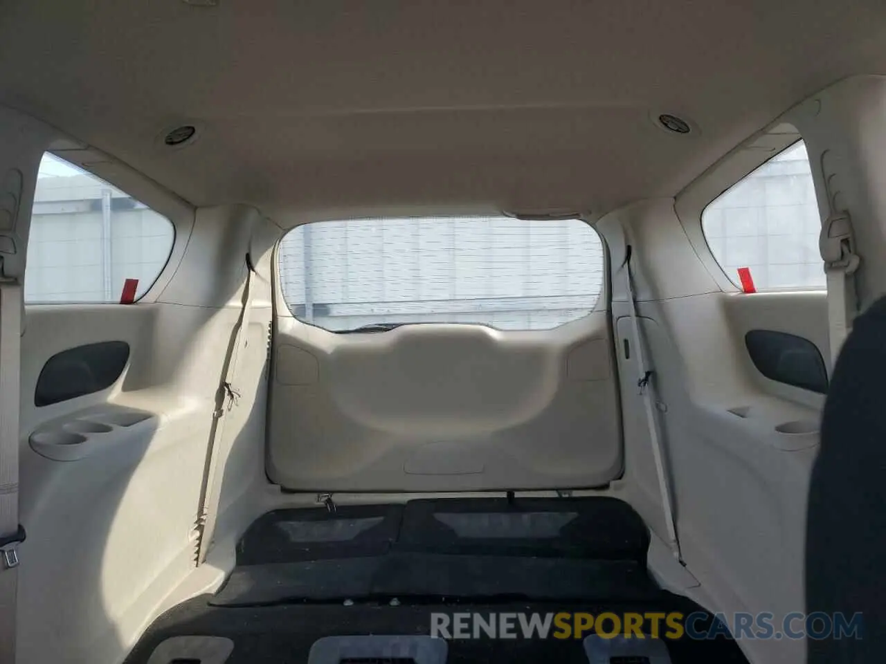10 fotografías del automóvil dañado 2C4RC1AG2MR552403 CHRYSLER MINIVAN 2021