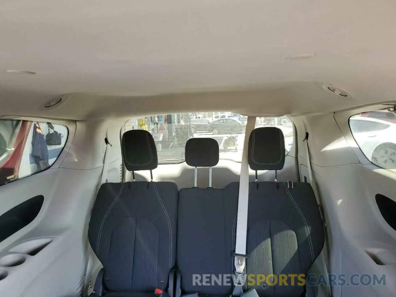 10 fotografías del automóvil dañado 2C4RC1AG4MR558297 CHRYSLER MINIVAN 2021