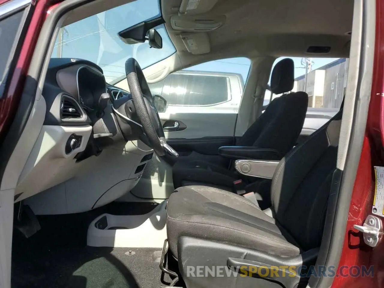 7 fotografías del automóvil dañado 2C4RC1AG4MR558297 CHRYSLER MINIVAN 2021