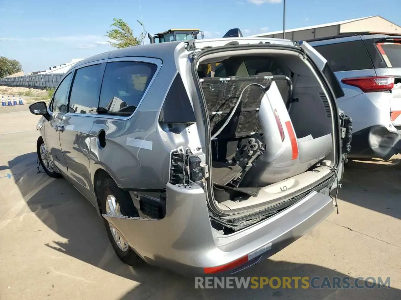 2 fotografías del automóvil dañado 2C4RC1CG6MR580279 CHRYSLER MINIVAN 2021